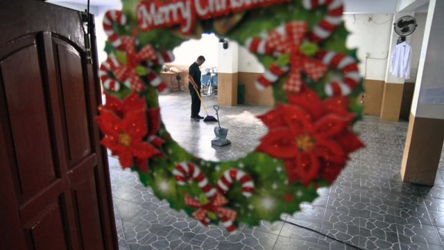 larangan perayaan natal, persiapan natal