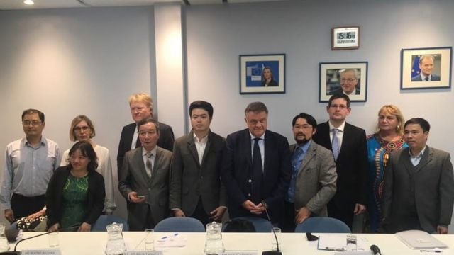 Phái đoàn Tiểu ban Nhân quyền của EU đã có buổi làm việc với các đại diện các hội nhóm xã hội dân sự độc lập và các cá nhân ở Việt Nam năm 2017