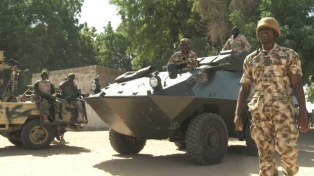 Un raid de l'Armée nigériane contre un camp de déplacés a fait 52 morts dans le Nord-Est du pays