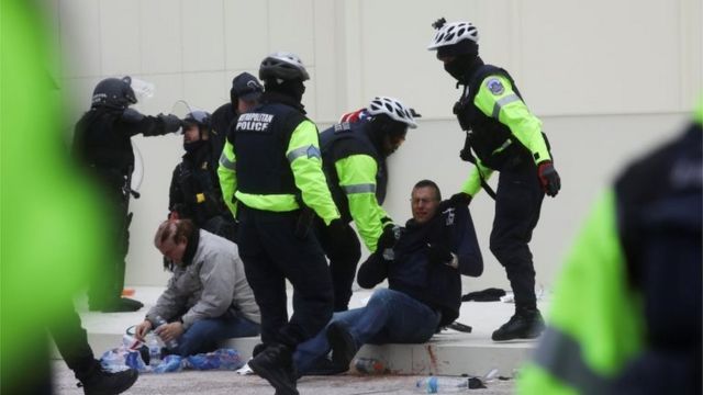 Enfrentamiento con policías en el Capitolio