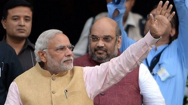 નરેન્દ્ર મોદી અને અમિત શાહની તસવીર