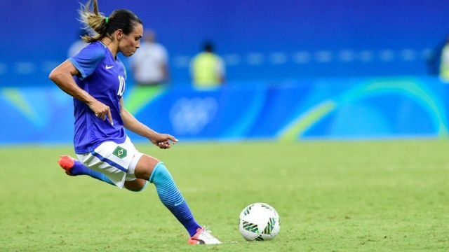 Futebol: o motivo de mudança inédita no uniforme da seleção feminina - BBC  News Brasil