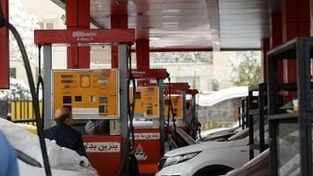 جایگاه بنزین