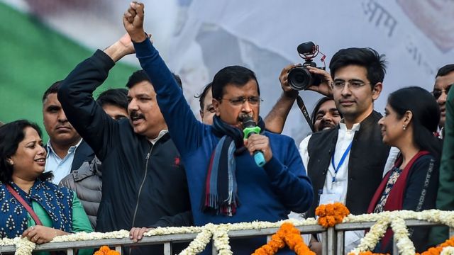 দিল্লিতে জেতার পর আম আদমি পার্টির নেতারা