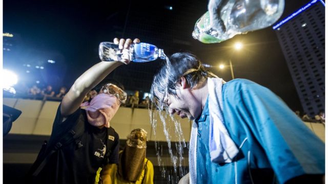 “雨伞运动”四周年:反思转化行动 中国阴影下香港未来的迷茫 - BBC News 中文
