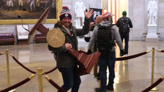 Pro-Trump protesters storm the US Congress building.  6 January 2021