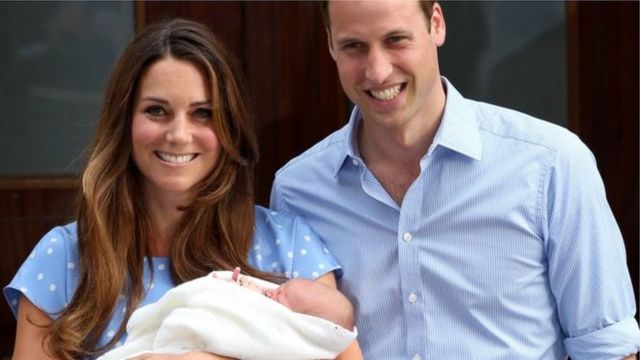 23 July 2013: George makes his first public appearance outside St Mary's Hospital in London. At just one day old, his name had yet to be announced.