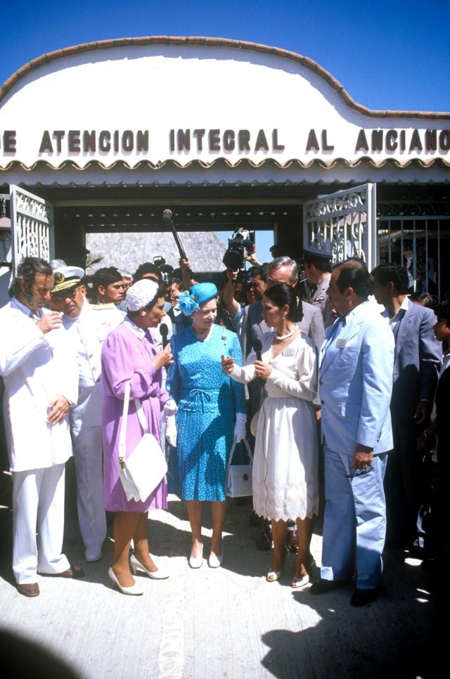 Queen Elizabeth II in Mexico in 1983