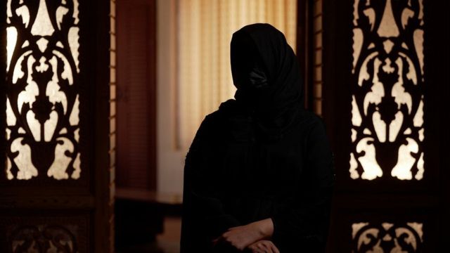 نوریہ طالبان کے اقتدار پر قابض ہونے سے قبل انگریزی پڑھاتی تھیں لیکن اب وہ روپوش ہیں