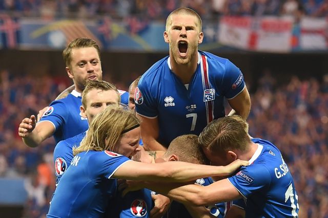 Islandia celebra