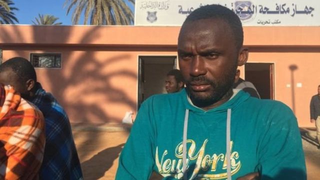Wani dan ci-rani da ya tsira daga nutsewa a tekun Libya