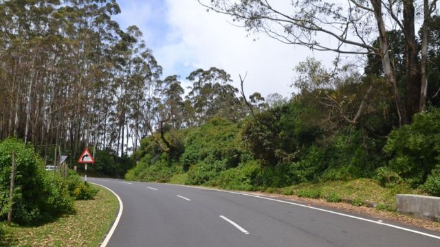 எட்டு வழிச்சாலை திட்டம்