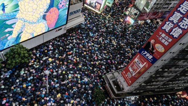 HK protesters 18 Aug