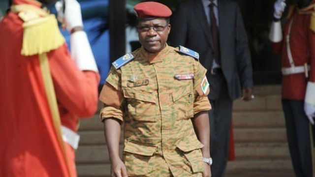 Le General Pingrenoma Zagré était en poste depuis le 1er décembre 2014, à la suite de l'insurrection populaire qui a contraint à la démission le président Blaise Compaoré.