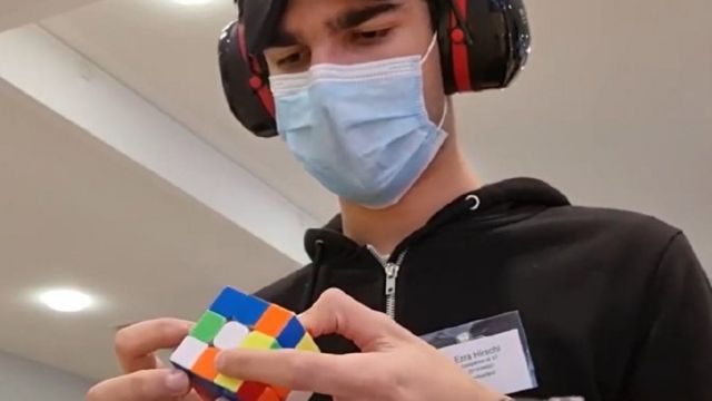 St. Petersburg teen solves Rubik's Cubes blindfolded using ancient