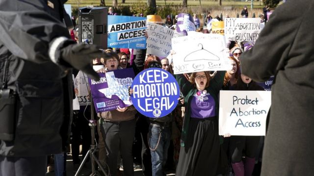 人工妊娠中絶はいまだに米国で議論を呼ぶ問題だ