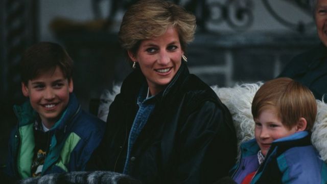 戴安娜王妃逝世25周年：最具标志性的那些老照片(photo:BBC)
