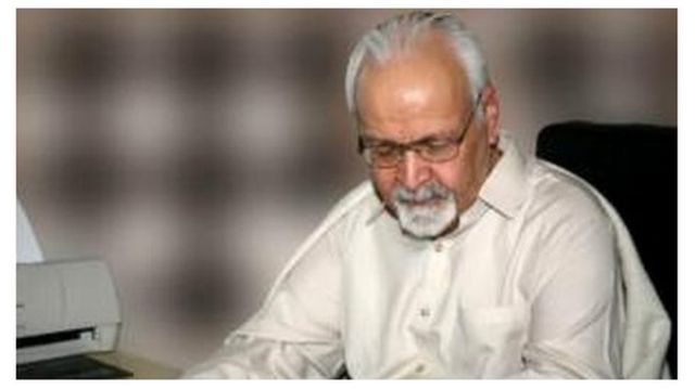 لیکوال شاعر او سیاستوال سلیمان لایق ومړ Bbc News پښتو