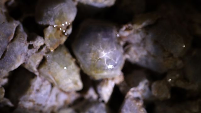 World's largest star sapphire cluster