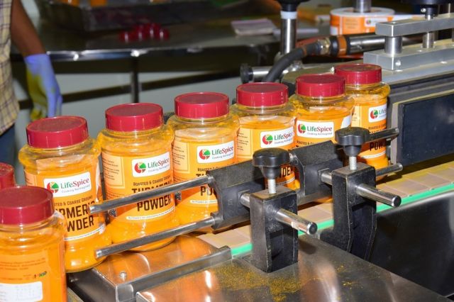 54 வயதில் திடீரென மசாலா கம்பெனி ஏன்?