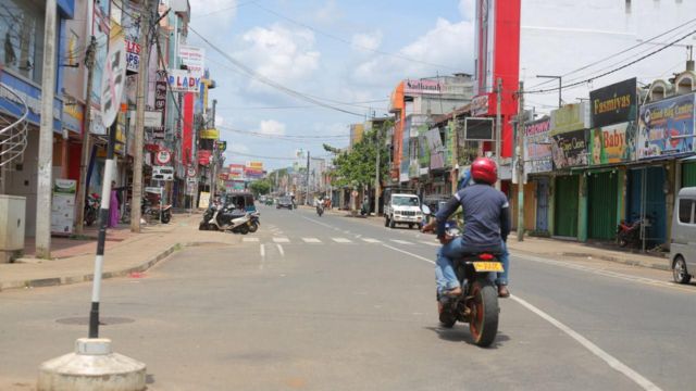 இலங்கை, வவுனியா, இலங்கை தமிழர், கடையடைப்பு போராட்டம்