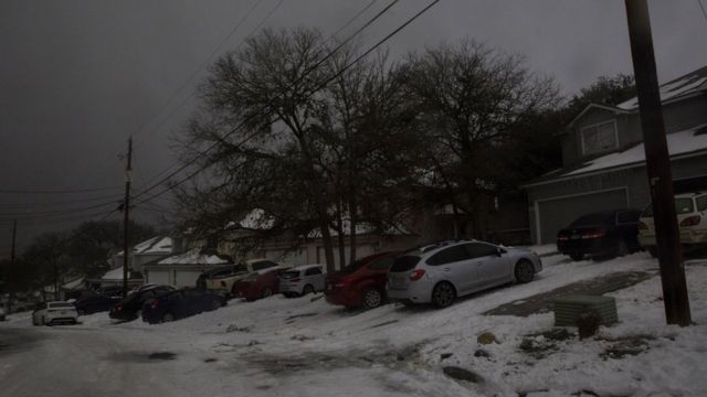 Tormenta invernal en Texas: cómo en el estado que más energía produce de  EE.UU. millones de personas se quedaron sin electricidad - BBC News Mundo