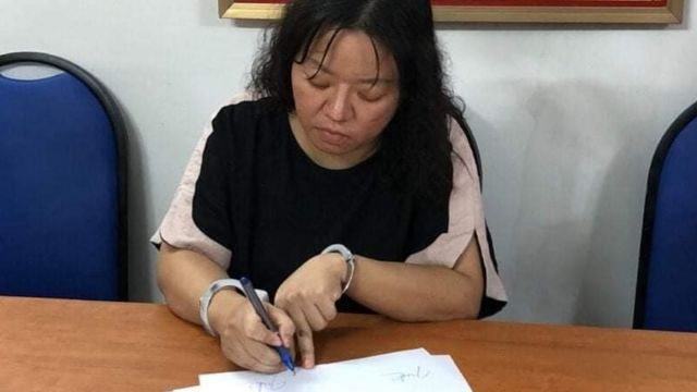 Hình ảnh bà Phạm Đoan Trang được cho là đang làm việc tại cơ quan điều tra.