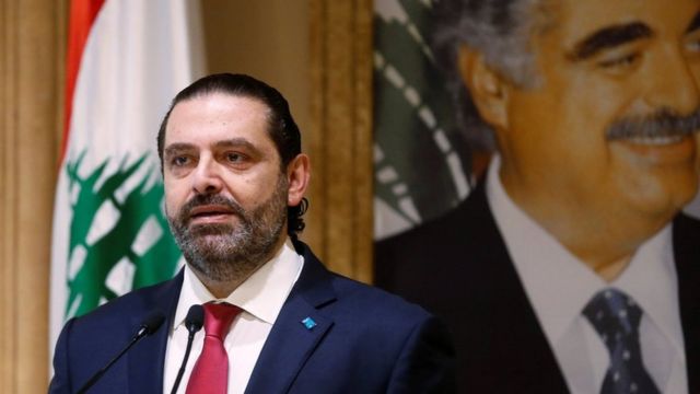 سعد حریری در پی ادامه ‌یافتن اعتراض‌های خیابانی در شهرهای لبنان سرانجام در برابر دوربین تلویزیون استعفا کرد