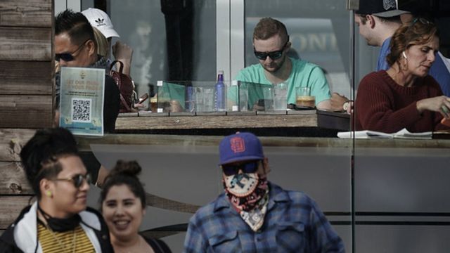 Бар в Лос-Анджелесе