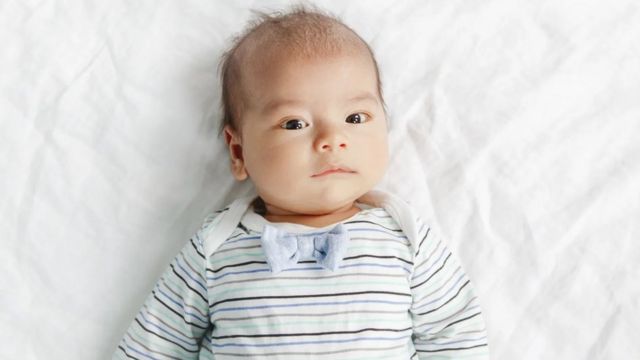 Apprentissage Du Sommeil : Que Se Passe-T-Il Vraiment Quand On Laisse Les  Bébés Pleurer ? - Bbc News Afrique