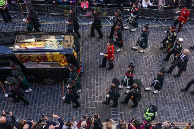 Cortejo fúnebre de Isabel II.