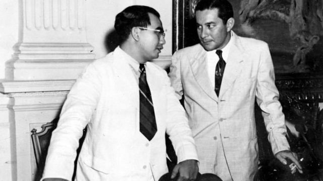 Sultan Hamid II dan Anak Agung Gde Agung