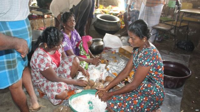 අවතැන් වූ කාන්තාවෝ