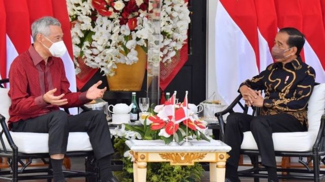 PM Singapura Lee Hsien Loong dan Presiden Joko Widodo di Bintan, Selasa (25/01).