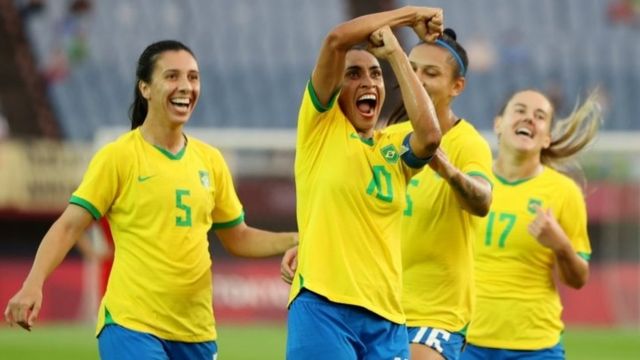 7 conteúdos para celebrar as meninas no futebol