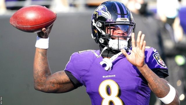 Lamar Jackson: Baltimore Ravens quarterback named NFL's most valuable  player for 2019 - BBC Sport