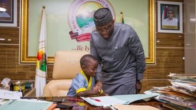 Gomina Fayemi ati Daniel Olutope