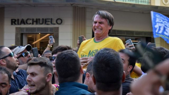 Jair Bolsonaro após facada em Minas Gerais
