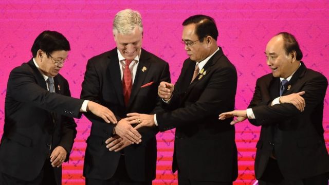 Tại Thượng đỉnh ASEAN-Mỹ lần thứ 7 tại Bangkok, Cố vấn An ninh quốc gia Robert O'Brien dã chuyển thư mời của ông Trump tới lãnh đạo các nước ASEAN.