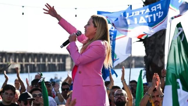 ইতালির রাজনীতিতে জর্জা মেলোনির উত্থানকে রাজনৈতিক ভূমিকম্পের সঙ্গে তুলনা করা হচ্ছে
