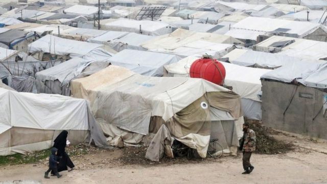 مخيم لاجئين