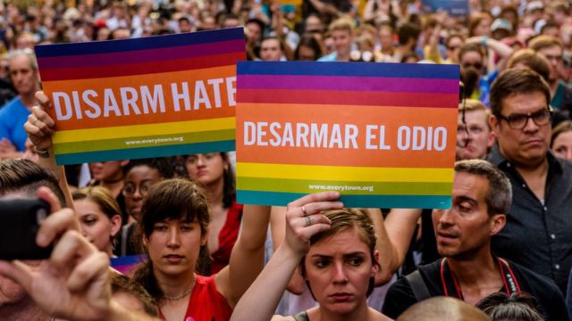 Manifestación en defensa del colectivo LGTBI