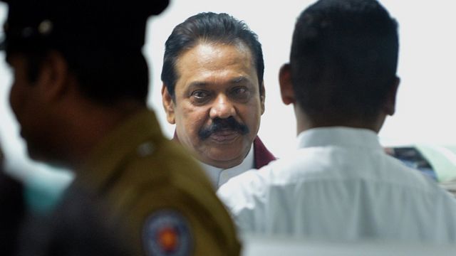 'පරණ තීන්දුවම තමයි තියෙන්නේ, යුද හමුදාවෙන් ආරක්ෂාව ඒ අයට සපයන්න බෑ'