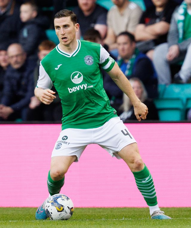 'Extremely trusted' Hanlon is appointed Hibs captain - BBC Sport