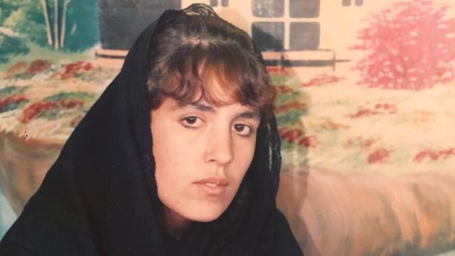 مینه منگل؛ زنی که در روز روشن در کابل ترور شد، کی بود؟ - BBC News فارسی