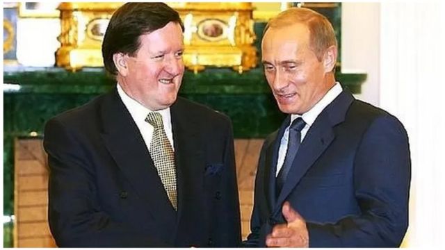 Russian President Vladimir Putin with former NATO Secretary of Defense and Secretary-General George Robertson from 1999 to 2003