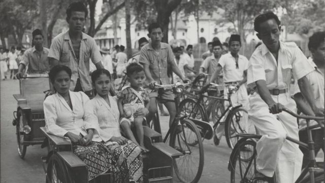 √ 33 Foto Orang Zaman Dulu Gambar Penuh Sejarah Onpos 