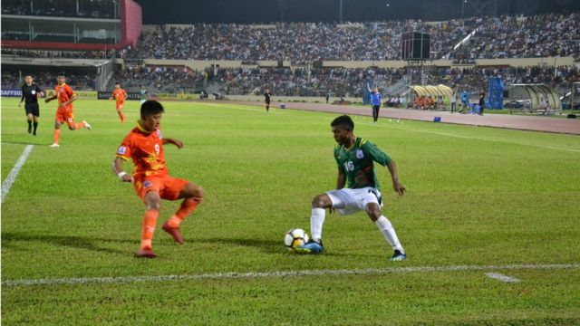 ভুটান বাংলাদেশ খেলার ধারাভাষ্য নিয়েই ব্যাপক আলোচনা হচ্ছে সামাাজিক যোগাযোগ মাধ্যমে