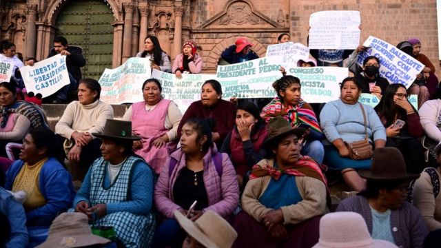 Protestas de seguidores de Pedro Castillo que piden disolver el Congreso y restituir al expresidente