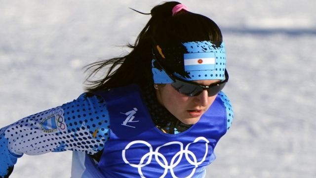 Nahiara Diaz en competencia durante los Juegos Olimpicos de invierno